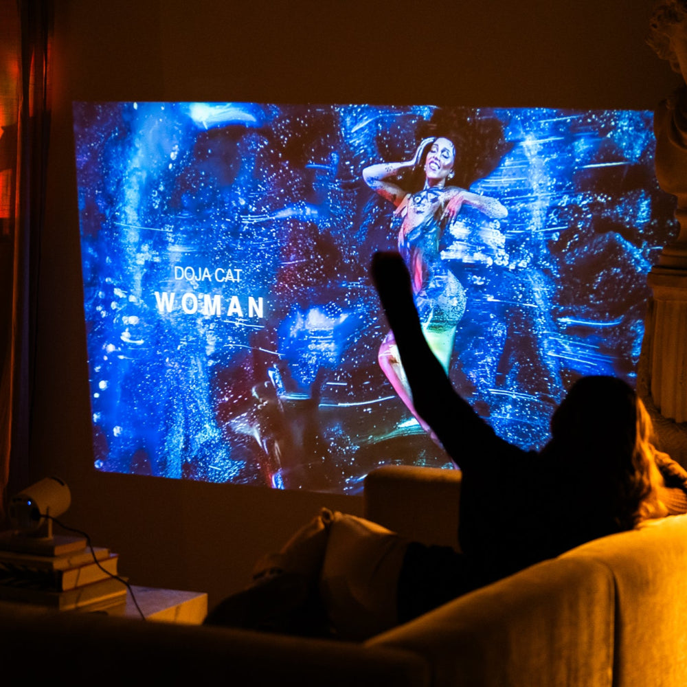 Visual Smart Projector - WiFi &amp; Bluetooth with 4K HD Support